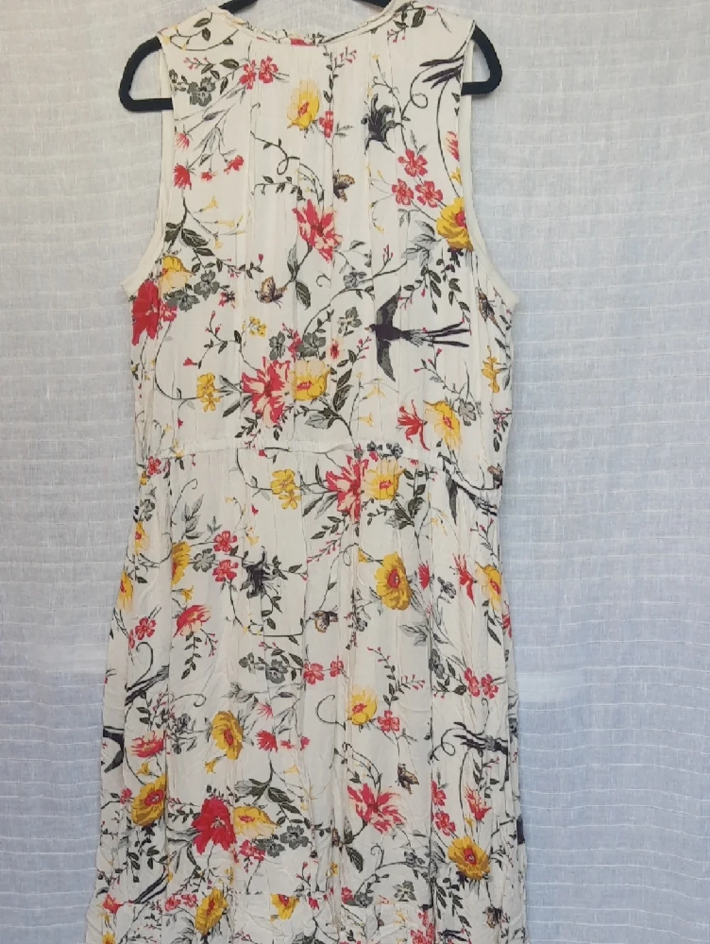 Old Navy Cream Maxi Dress with Yellow and Red Floral Print - Picture 3 of 5